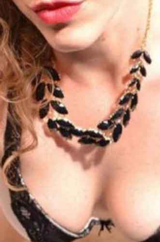 Jasmin, 32 Jahre